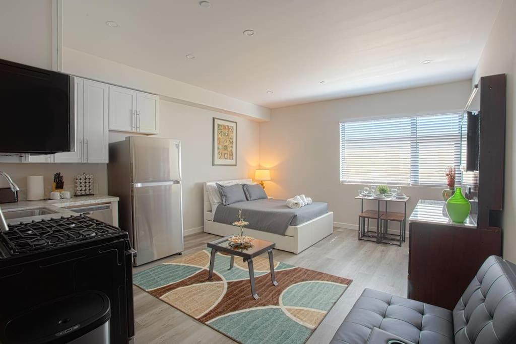Lovely Studio W Full Kitchen In Heart Of San Diego Kültér fotó